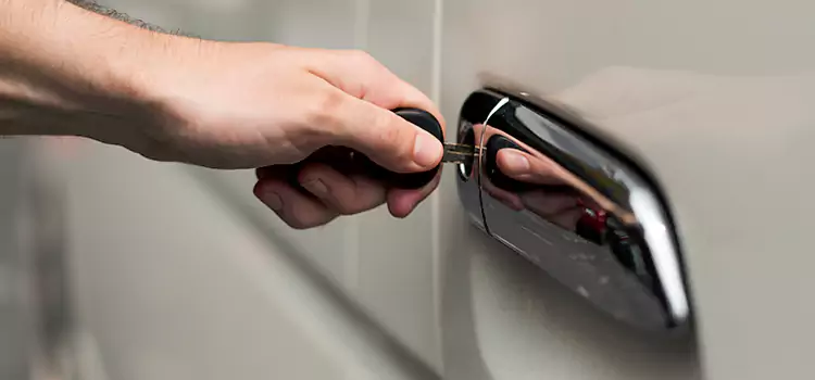 Why Choose Our Auto Locksmith Team in Champaign, IL?
